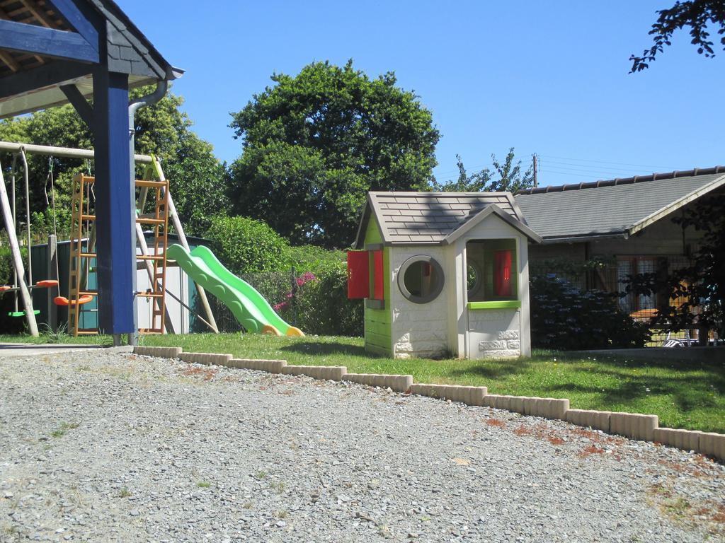 Le Clos Des Fontaines Plouër-sur-Rance Exterior foto